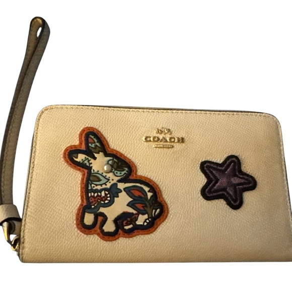Coach Cream Wristlet with Patches - Picture 1 of 5